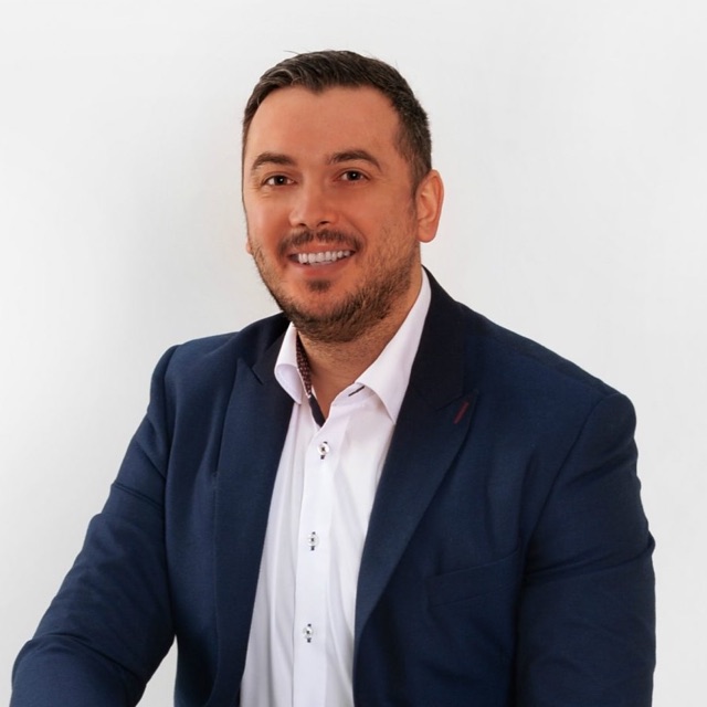 Portrait of Mihály Dobi, founder of DM-INNOVATION